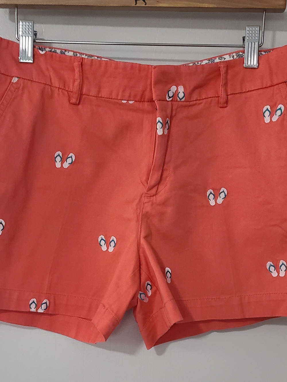 Jones New York Coral Flip-Flop Print Shorts